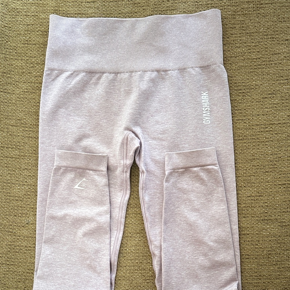 Brand new Gymshark Adapt Mark Seamless Leggings-light purple- small